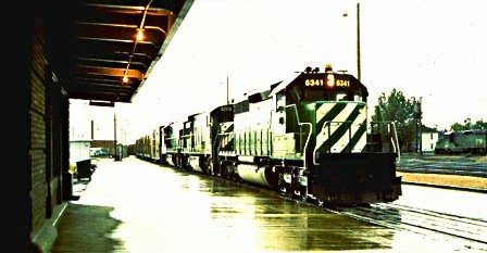 SD40 in Livingston, Montana, in the rain.